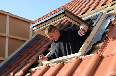 Pose de fenêtres de toit Velux à Cintray